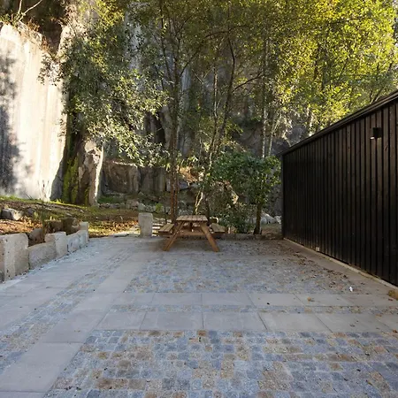 Nature Stone And Villa Vila Boa do Bispo