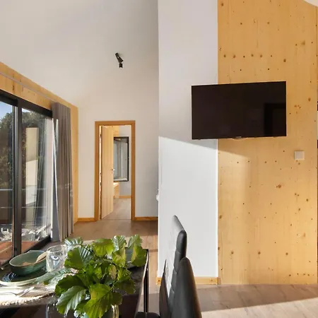 Villa Nature Stone And *